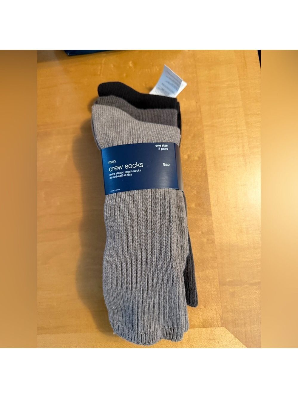 BULK 12 Pairs NWT Gap Men’s Crew Socks - 90% Cotton Earth Tones - Picture 2 of 4